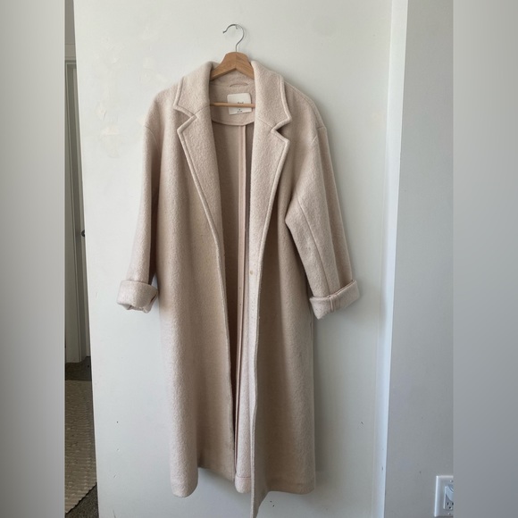 SOLD Aritzia Babaton Nicola Coat - Picture 1 of 2
